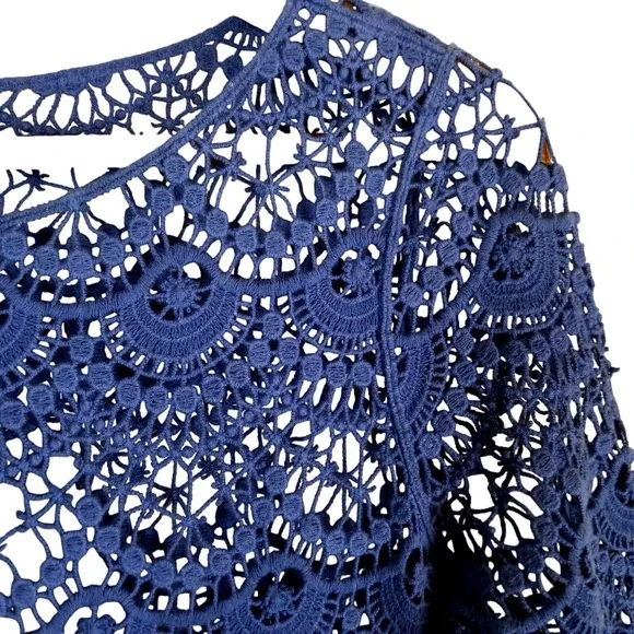Lauren Ralph Lauren Blue Crochet Lace Size XS Short Sleeve Sheath Swim Cover - Picture 3 of 9